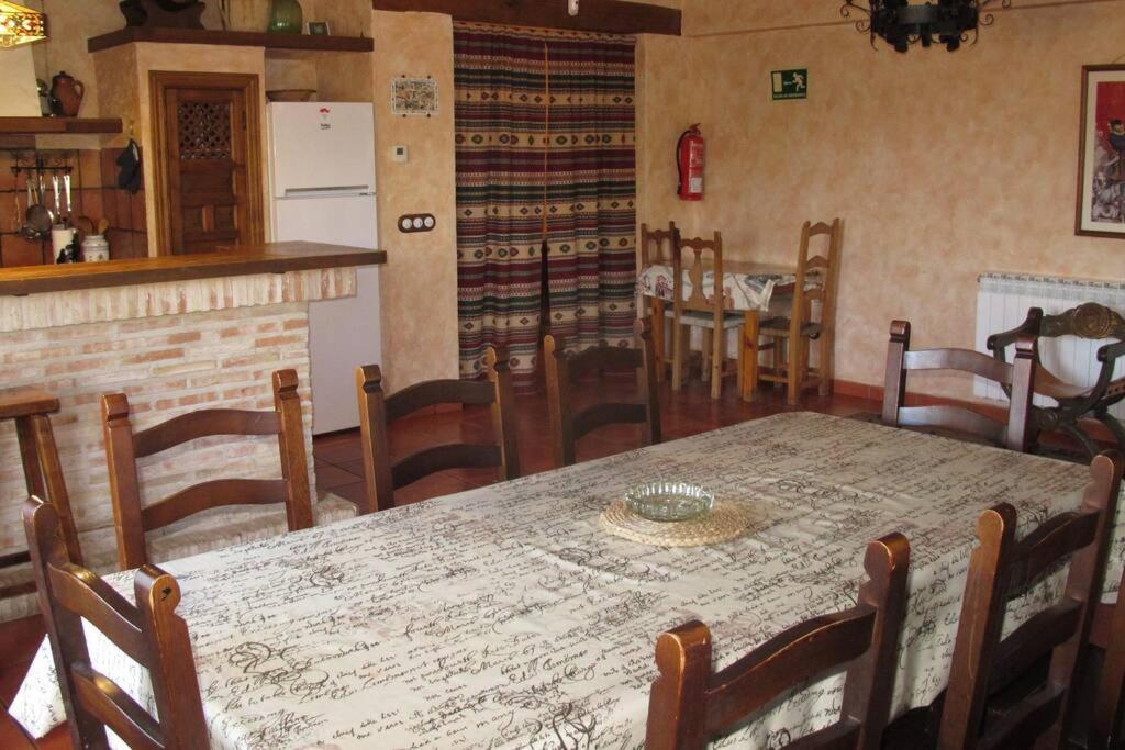 Gran Casa, Lagunas De Ruidera, Bbq, Porche, Chimenea Exteriér fotografie